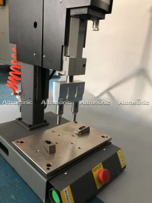 Tilpasset plaststøbningssvejser 35 KHz ultralydsplastsvejser
